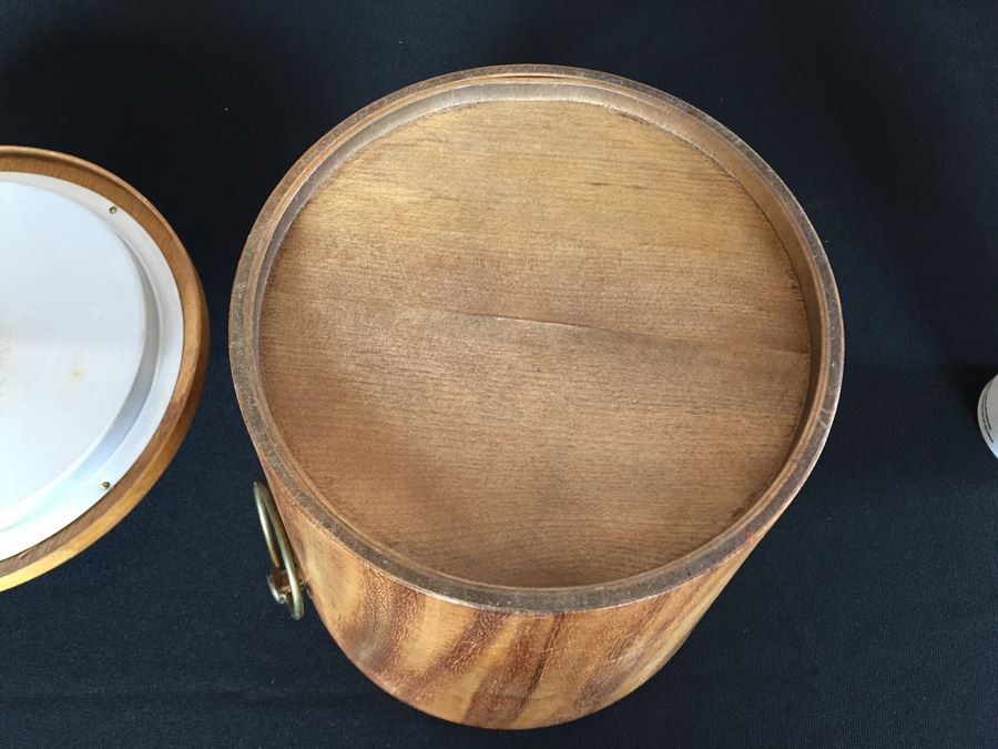 Mid-Century Wooden Ice Bucket [Photo 8]