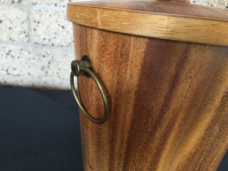 Mid-Century Wooden Ice Bucket [Photo 4]