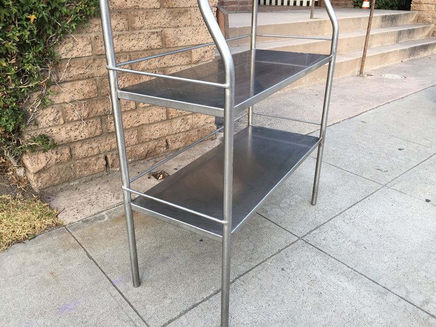 Stylish Industrial Stainless Steel Baker's Rack [Photo 7]