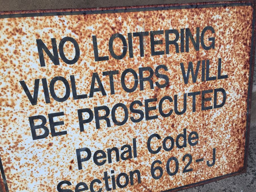 Vintage Rusty Metal No Loitering Sign [Photo 4]