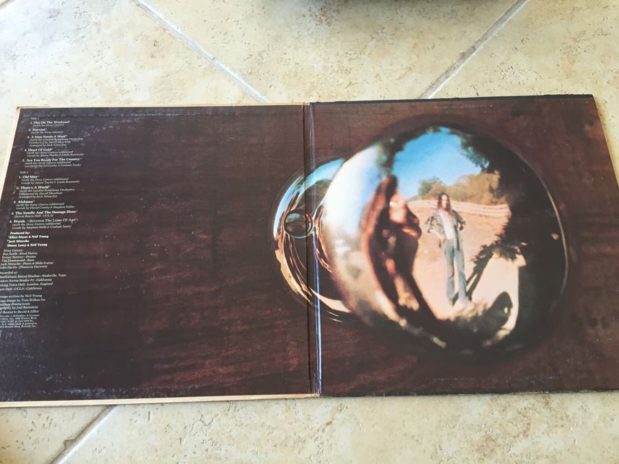 Neil Young ‎- Harvest - Reprise Records ‎- MS 2032 Vinyl Record [Photo 2]