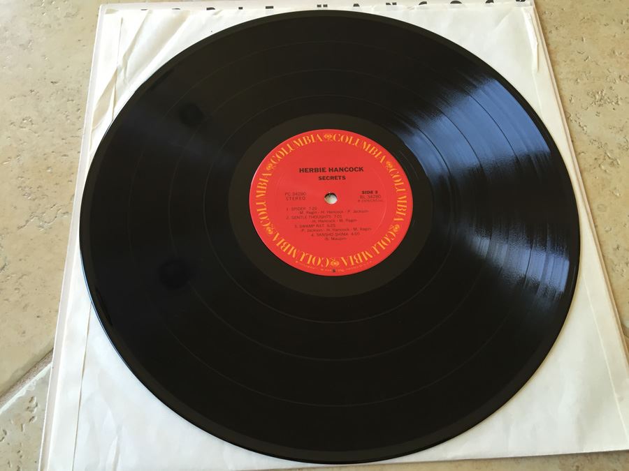 Herbie Hancock ‎- Secrets - Columbia ‎- PC 34280 Vinyl Record [Photo 5]