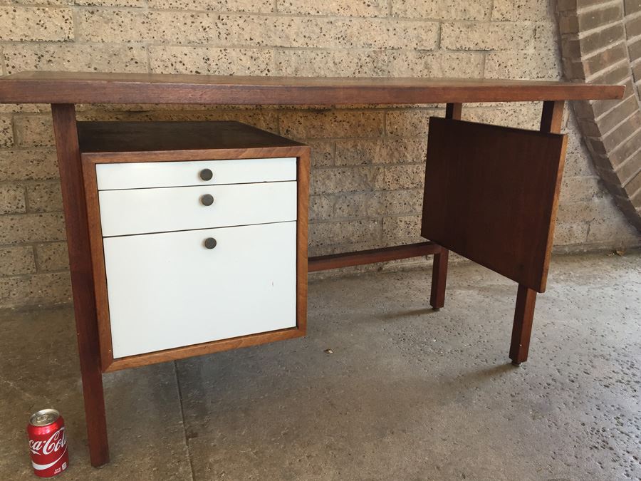 Custom Mid-Century Modern Floating Desk [Photo 2]