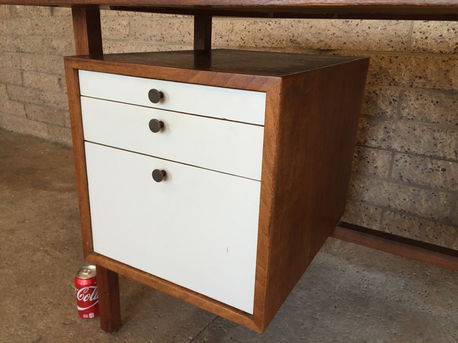 Custom Mid-Century Modern Floating Desk [Photo 9]
