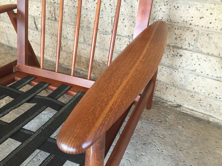 MM Moreddi Danish Teak Mid-Century Modern Lounge Chair [Photo 3]