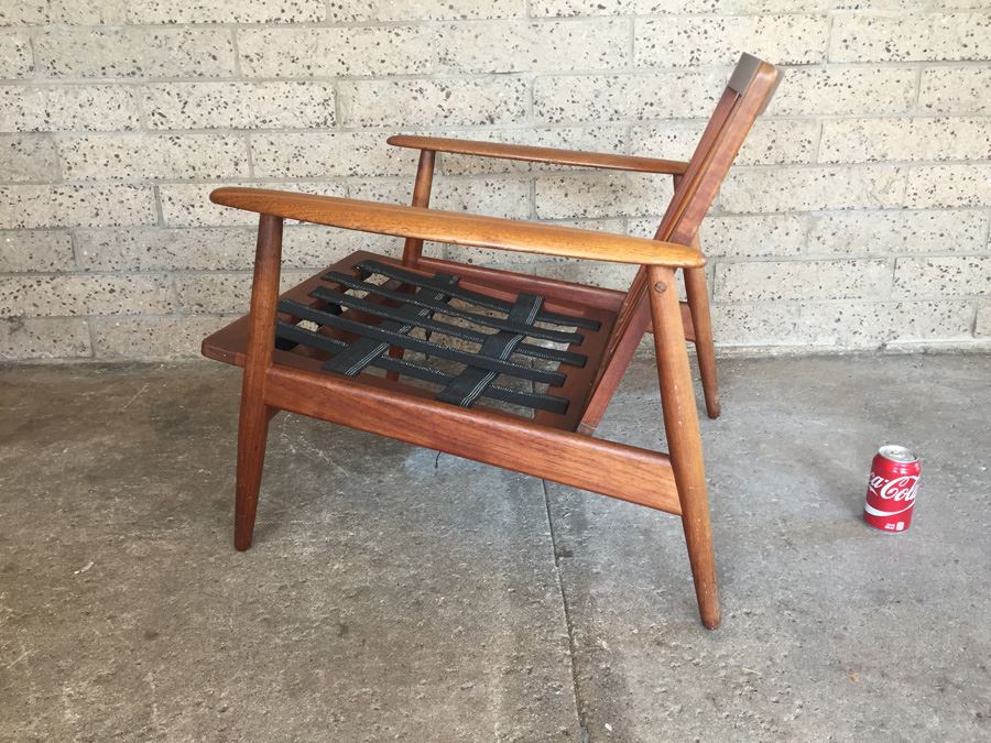 MM Moreddi Danish Teak Mid-Century Modern Lounge Chair [Photo 10]