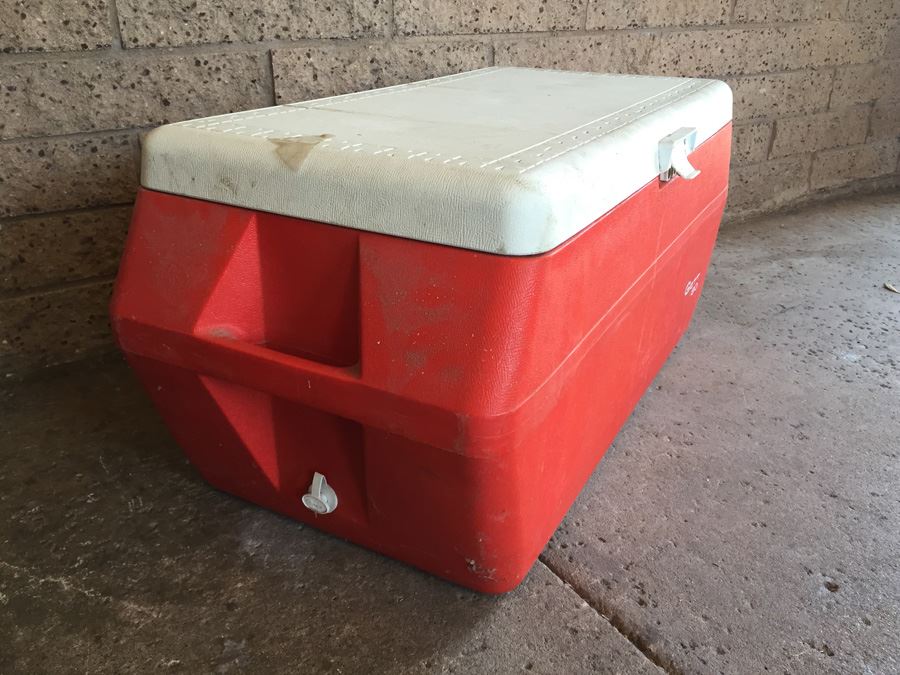 Red Gott 80 Cooler [Photo 3]