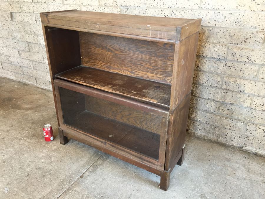 Vintage Lawyers Bookcase [Photo 4]