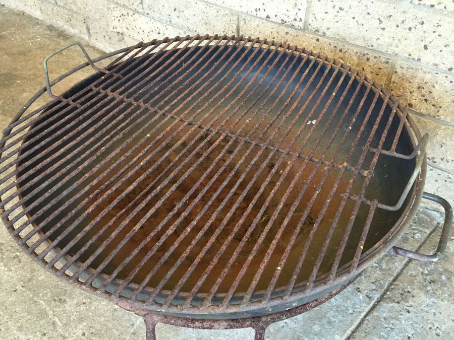 Modified Mid-Century BBQ Grill [Photo 5]