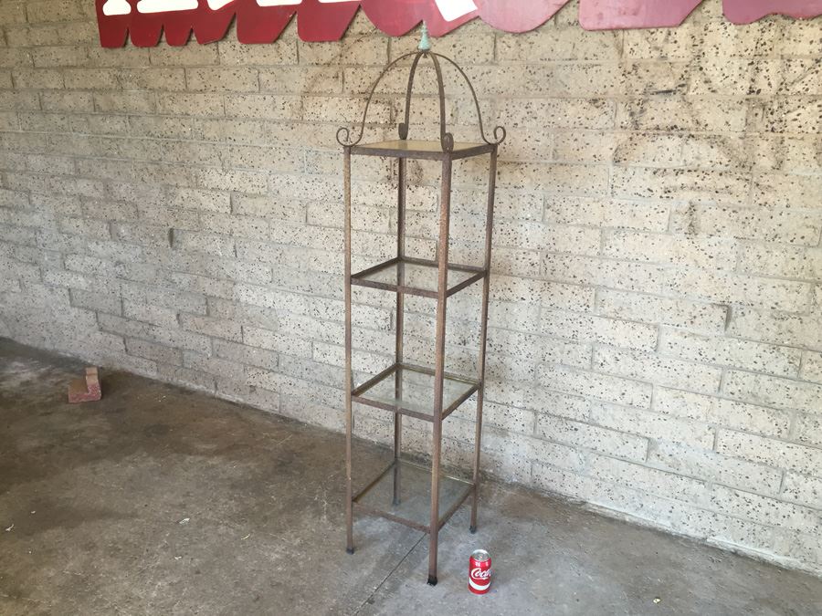 Rusty Metal Etagere [Photo 2]