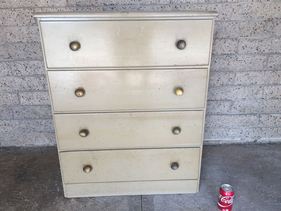 Vintage Chest Of Drawers By Lay-Rite [Photo 1]
