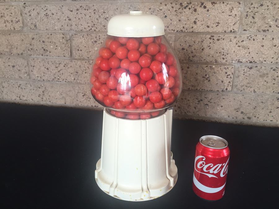 Vintage Gumball Machine [Photo 7]