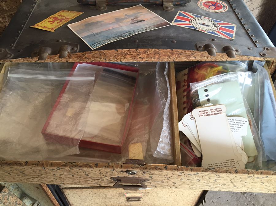 Vintage 1900s Steamer Trunk Travelwell Trunks By Schmit Trunk Co Oshkosh, Wis. [Photo 21]