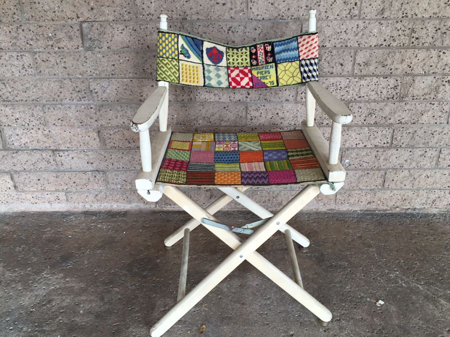 Folding Director's Chair [Photo 4]