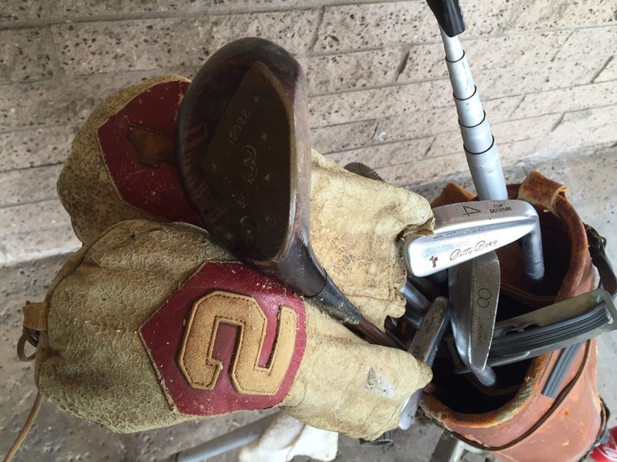 Vintage Wilson Golf Clubs With Leather Golf Bag And Driver Covers [Photo 12]