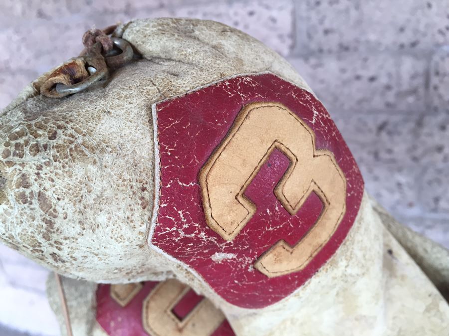 Vintage Wilson Golf Clubs With Leather Golf Bag And Driver Covers