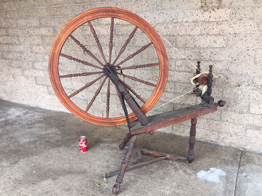 Antique Primitive Spinning Wheel 14 Spokes