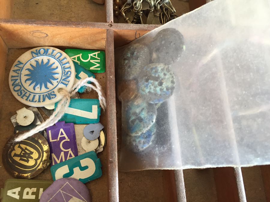 Old Industrial Printers Tray Great For Displaying Items - Filled With Goodies [Photo 9]