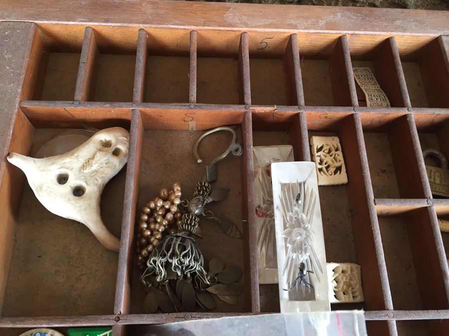 Old Industrial Printers Tray Great For Displaying Items - Filled With Goodies [Photo 10]