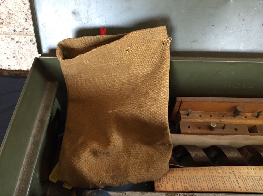 Vintage Metal Toolbox Filled With Tools, Saw & Level [Photo 23]