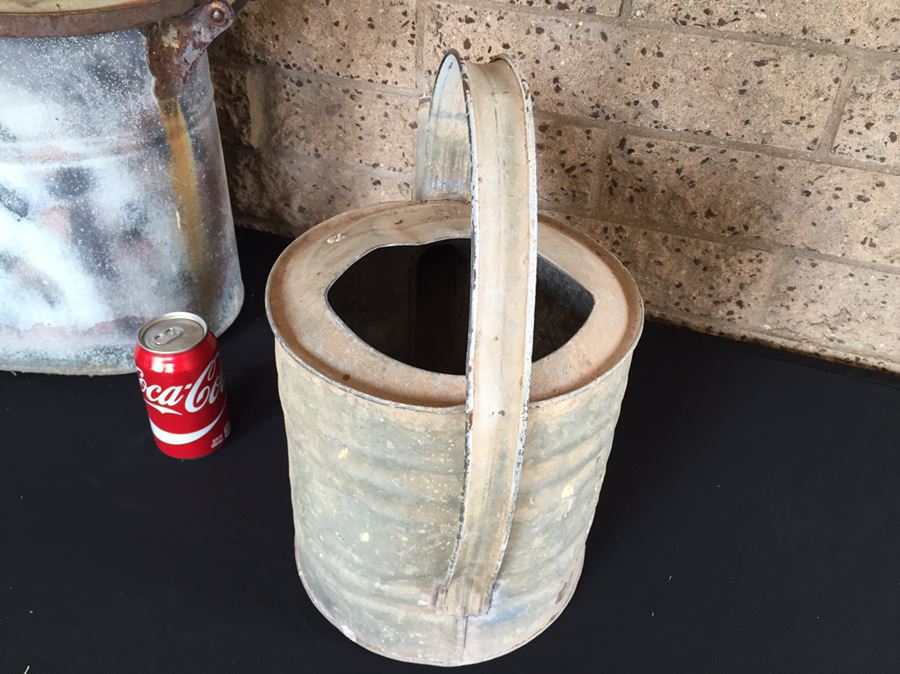 Vintage Galvanized Watering Can And Bucket With Lid [Photo 5]
