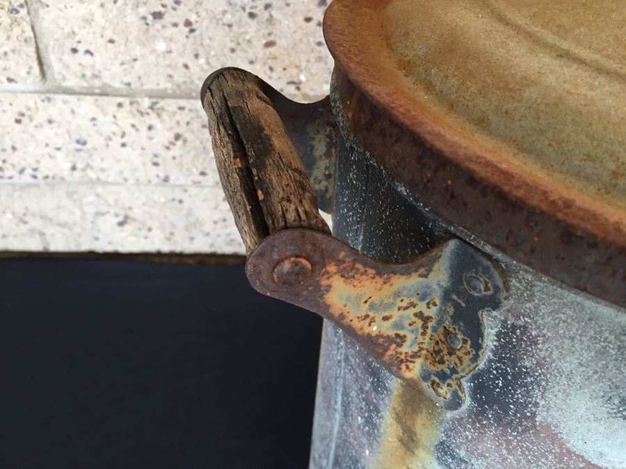Vintage Galvanized Watering Can And Bucket With Lid [Photo 9]