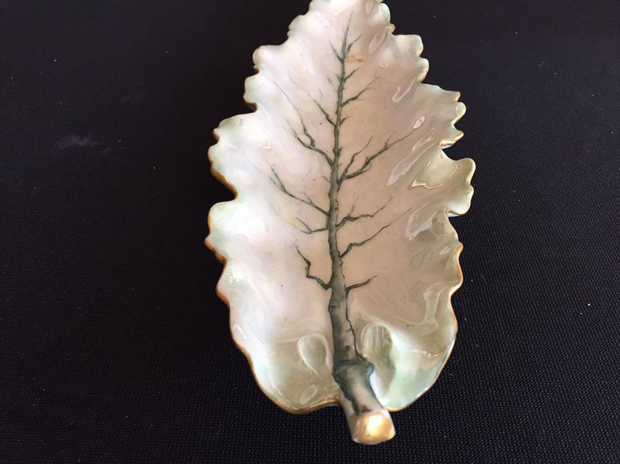 Vintage Hand Painted China Dish In Form Of A Leaf [Photo 2]