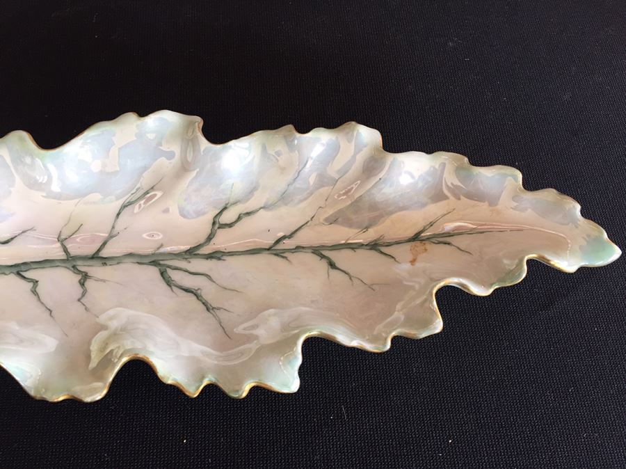 Vintage Hand Painted China Dish In Form Of A Leaf [Photo 5]