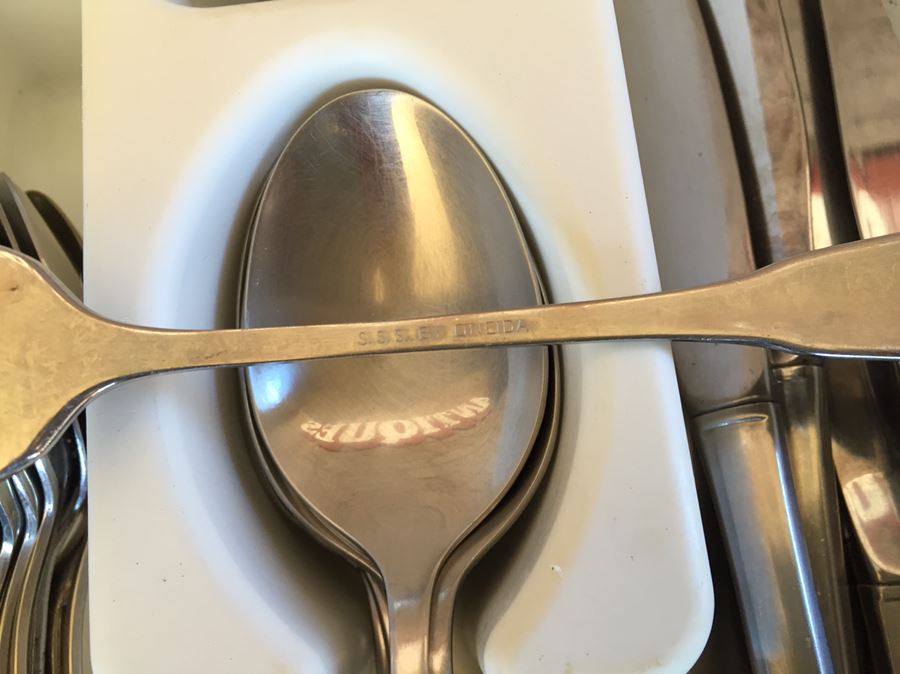 Flatware And Utensil Lot Oneida [Photo 4]