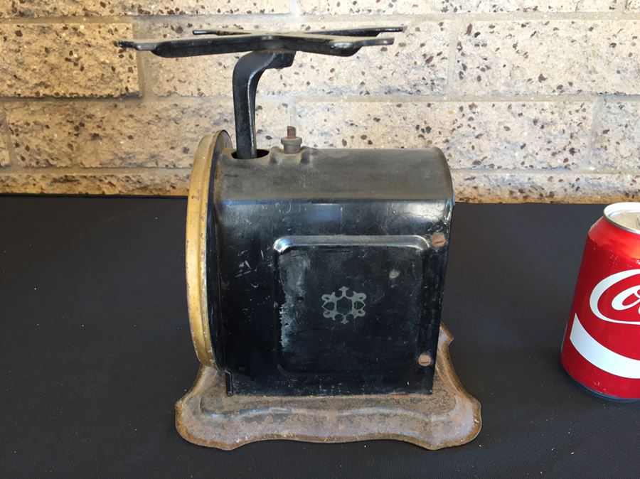 Vintage Scale [Photo 6]