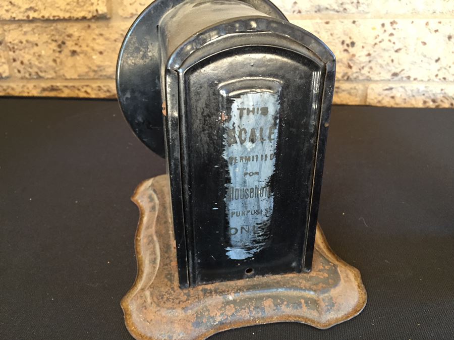 Vintage Scale [Photo 3]