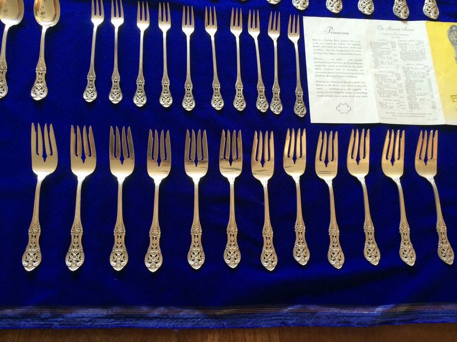 Vintage 1937 International Sterling Silver Primrose Pattern Flatware - 116 PIECES [Photo 5]