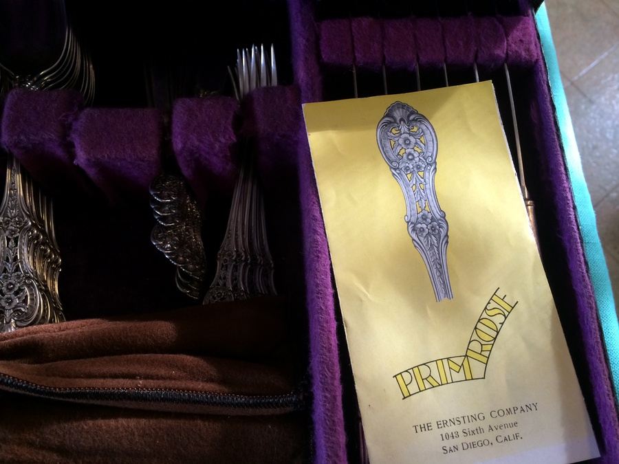 Vintage 1937 International Sterling Silver Primrose Pattern Flatware - 116 PIECES [Photo 33]