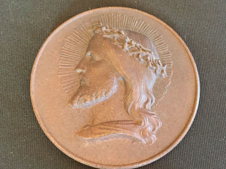 Catholic Decor Lot [Photo 30]