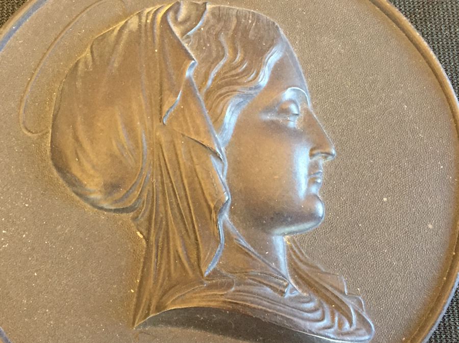 Catholic Decor Lot [Photo 29]