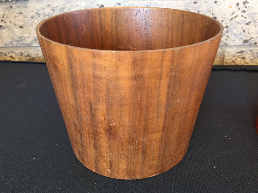 Mid-Century Bucket And Vase [Photo 2]