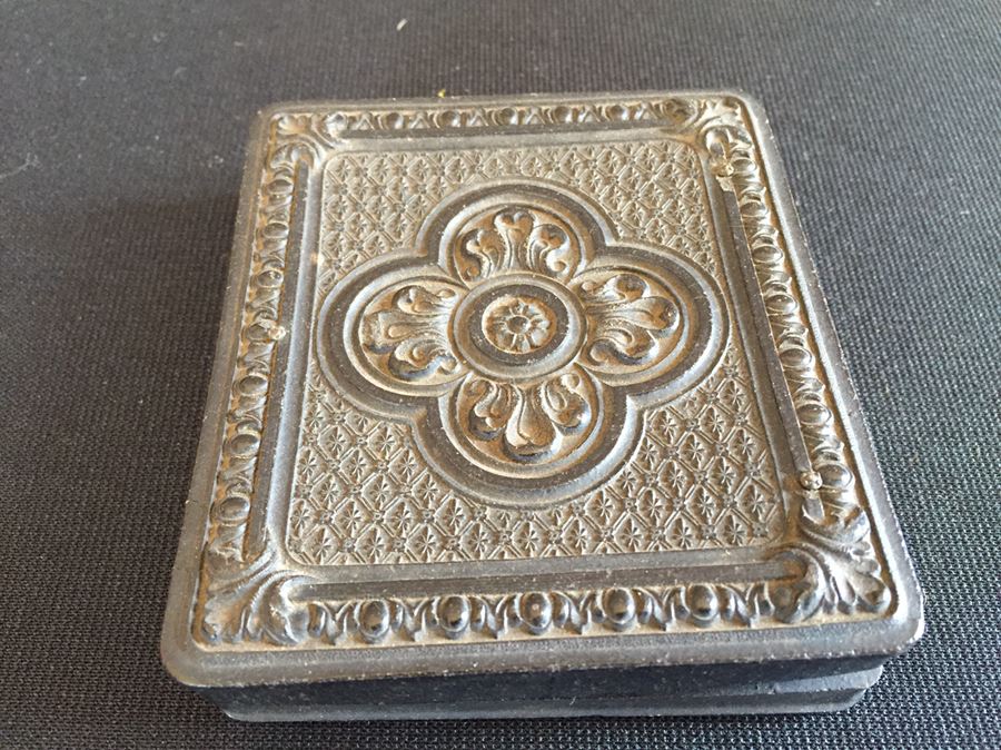 Old Daguerreotype Photo [Photo 7]