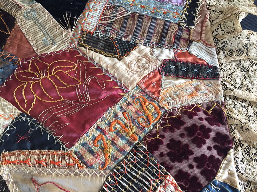 Old Crazy Quilt [Photo 11]