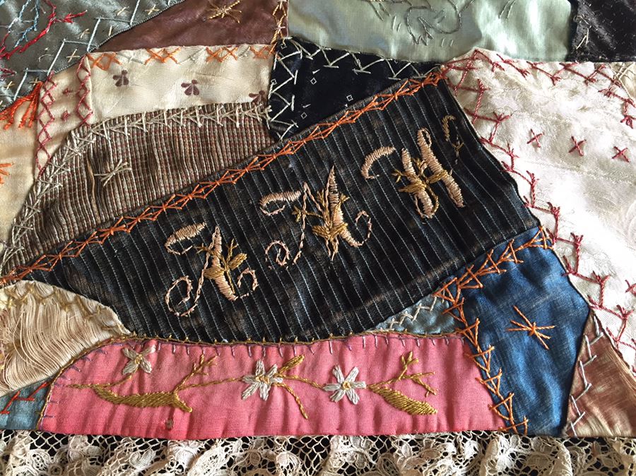 Old Crazy Quilt [Photo 7]