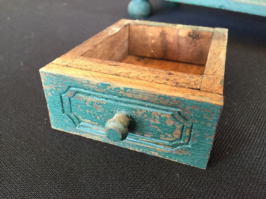 Vintage 14 Drawer Green Jewelry Trinket Box [Photo 6]