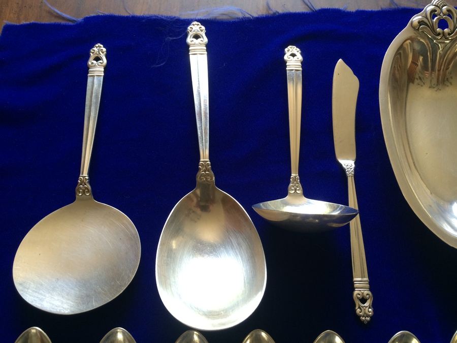 International Sterling Royal Danish Pattern Sterling Silver Flatware Set - 146 PIECES [Photo 18]