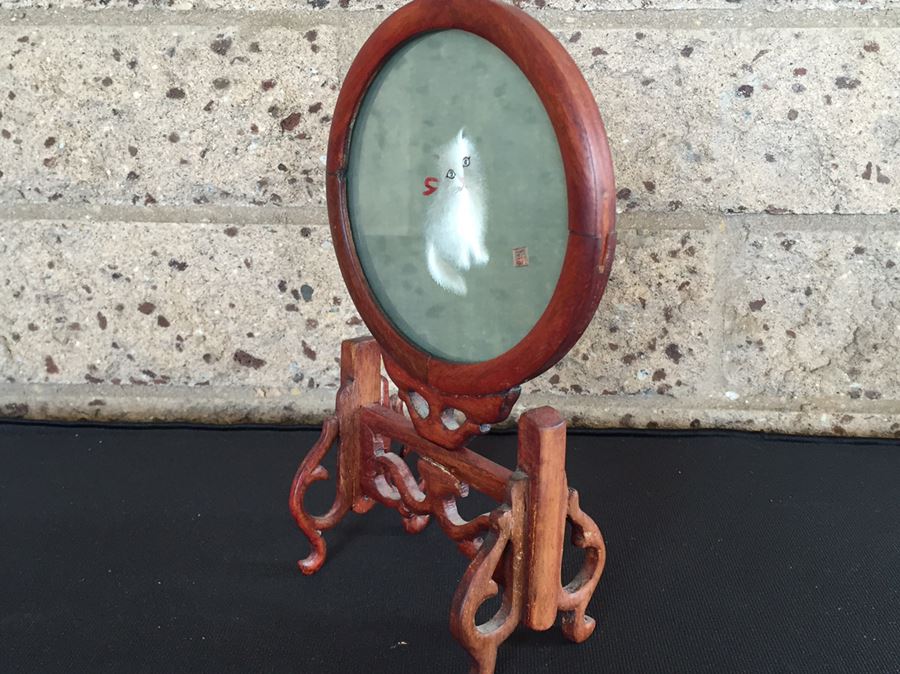 Signed Vintage Chinese Cat Silk Embroidery Displayed In Nice Rosewood Stand [Photo 14]