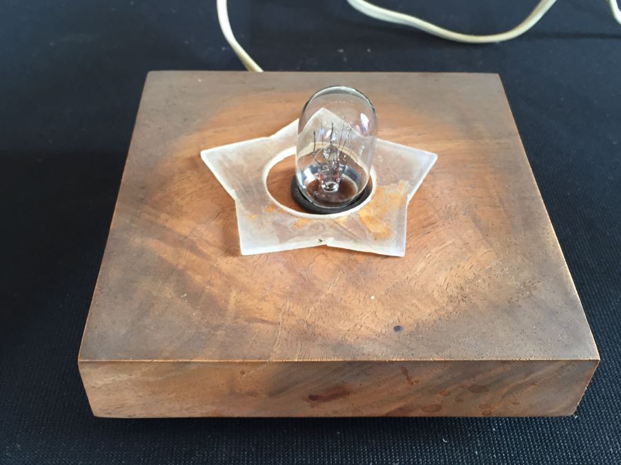 Sea Urchin Lamp [Photo 6]