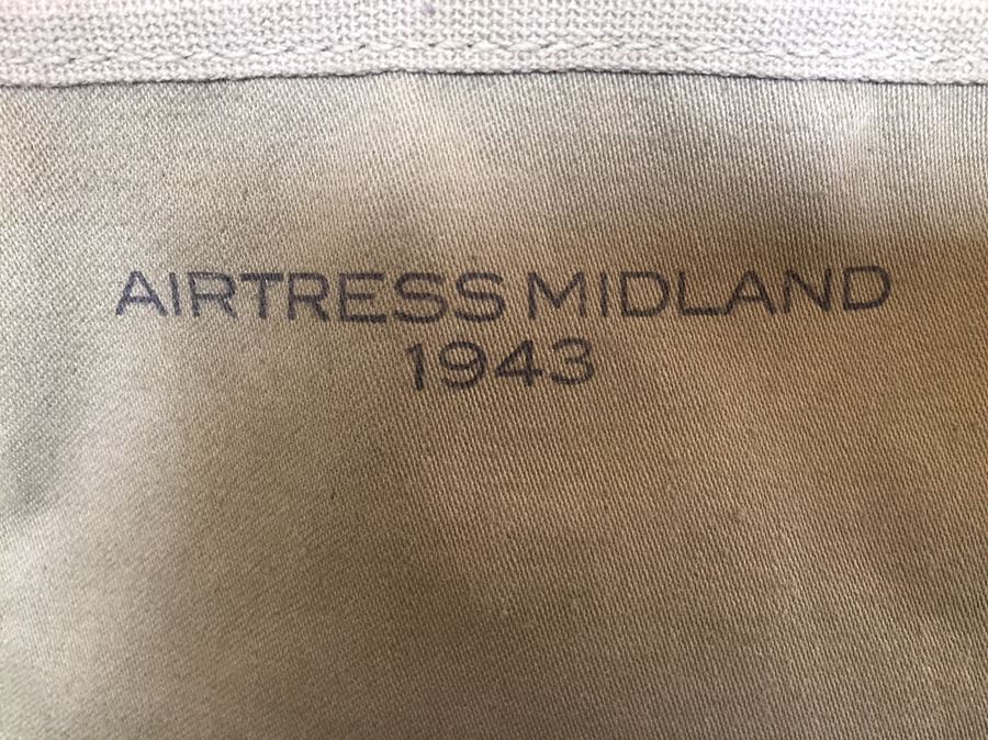 1942 U.S. Military WW II Backpack With Canteen, Mess Kit And Flatware [Photo 4]