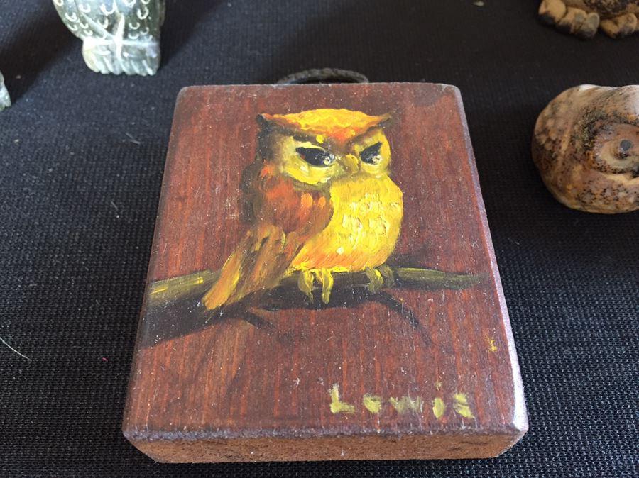 Collection Of Owls Including A Pair Of Alaskan Inuit Carved Soapstone Figures Signed Kenock [Photo 4]