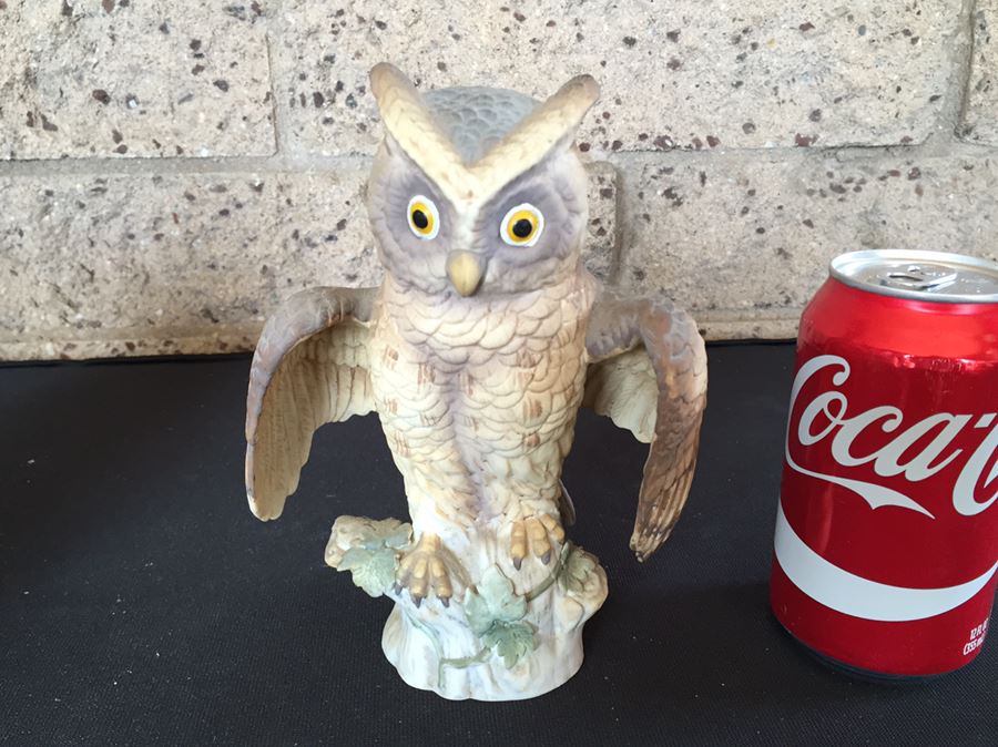 Collection Of Owls Including A Pair Of Alaskan Inuit Carved Soapstone Figures Signed Kenock [Photo 23]