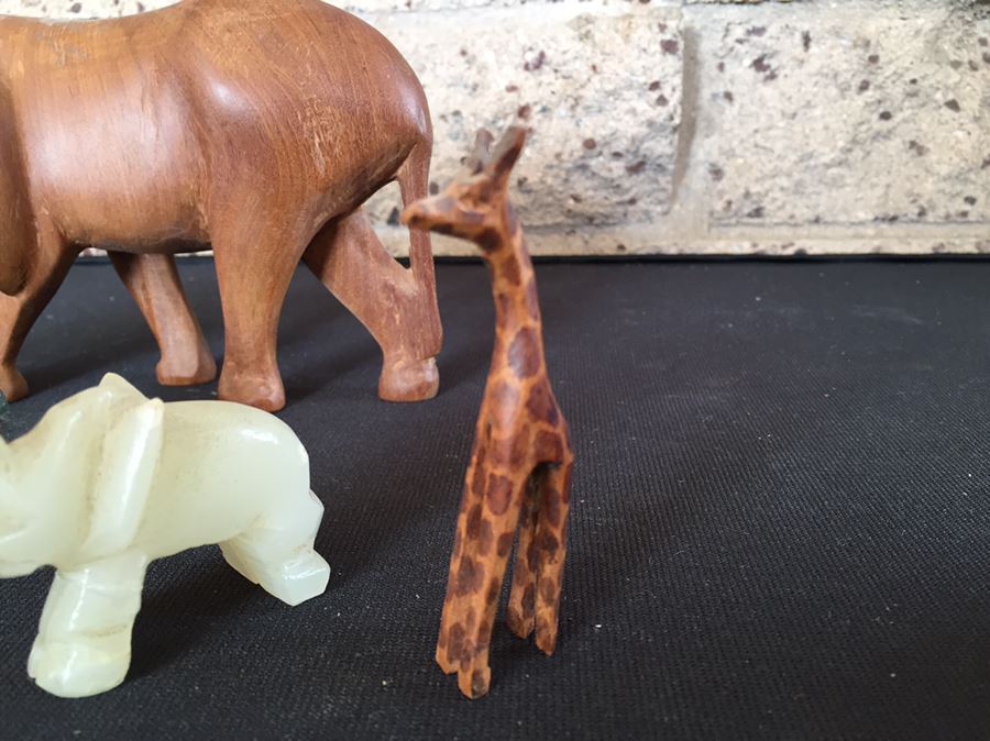 Collection Of Various Wood And Stone Carved Animals And Metal Sculpture Animals [Photo 4]