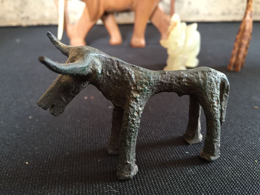 Collection Of Various Wood And Stone Carved Animals And Metal Sculpture Animals [Photo 9]