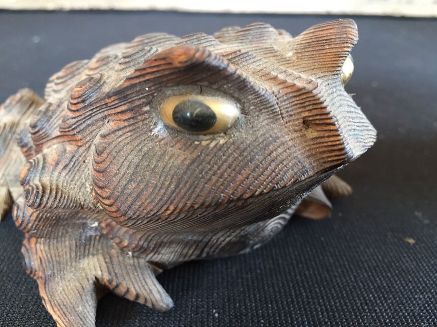 Wood Carved Frog Sculpture Japan [Photo 8]