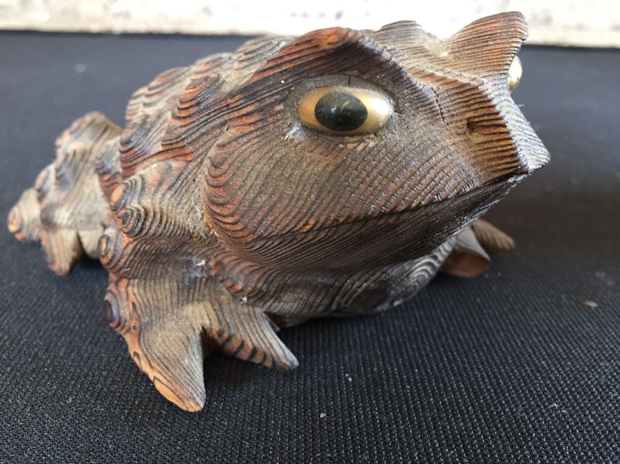Wood Carved Frog Sculpture Japan [Photo 9]